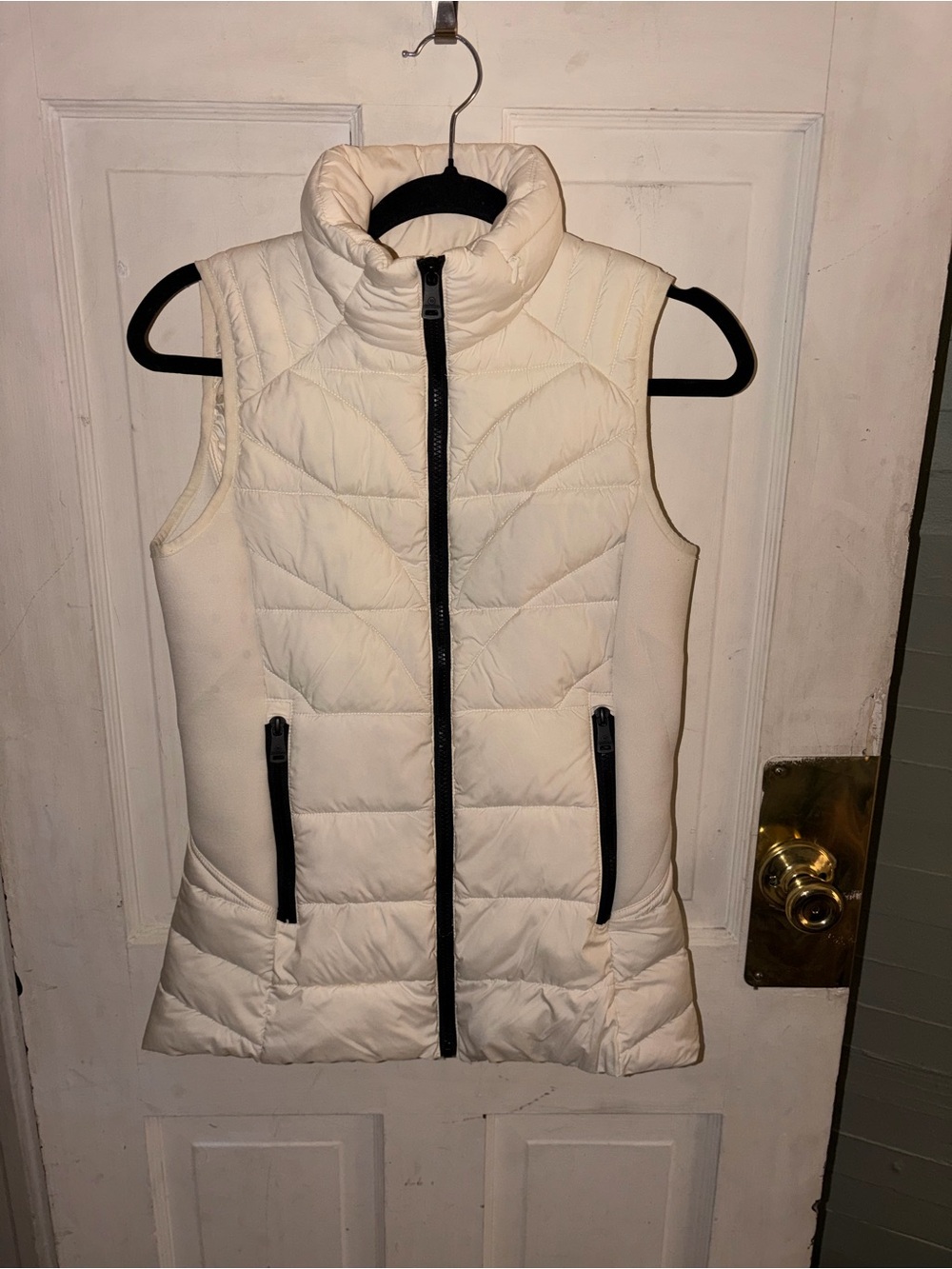 Bernardo Cream Quilted Puffer Vest with Black Zip Accents